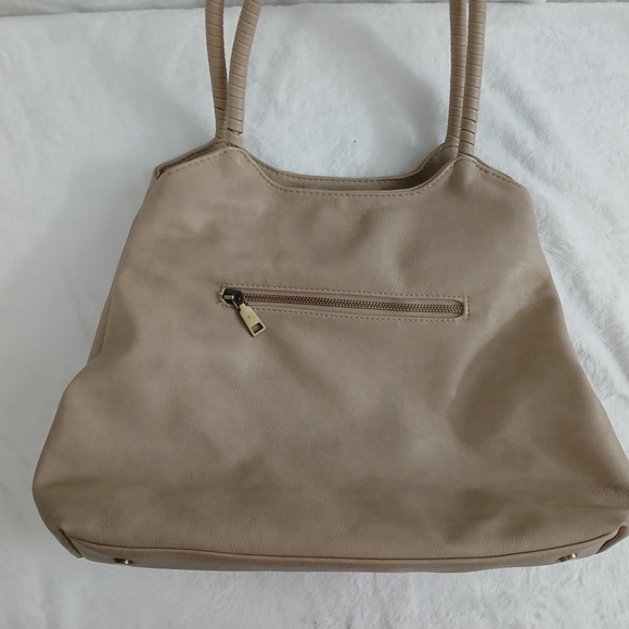 Antik Kraft Cream Shoulder Bag with Slouchy Silhouette - Picture 3 of 15